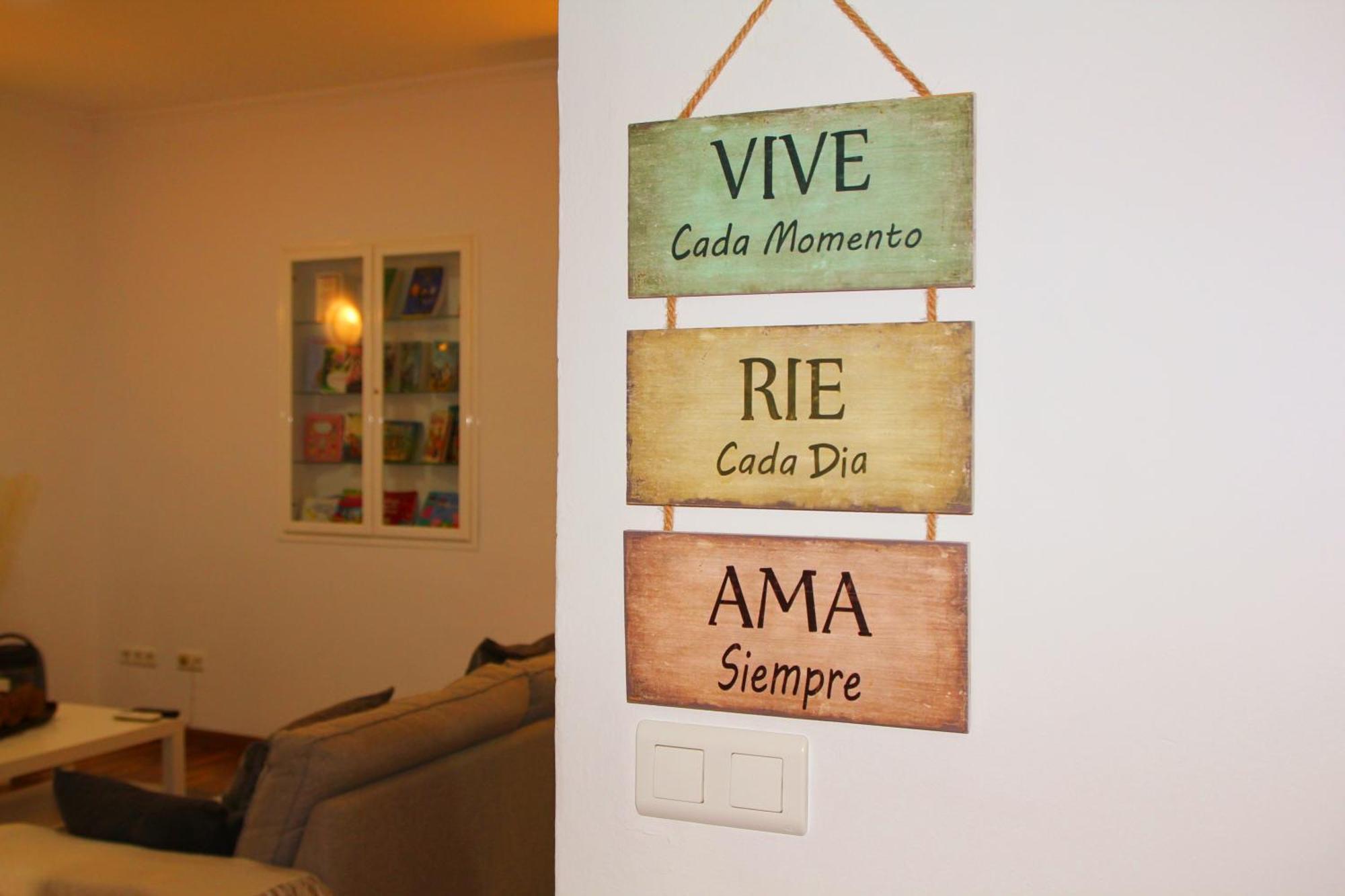 Villa Ahumor Apartamento Entero 20 M Sevilla -6Pax Dos Hermanas Exterior photo